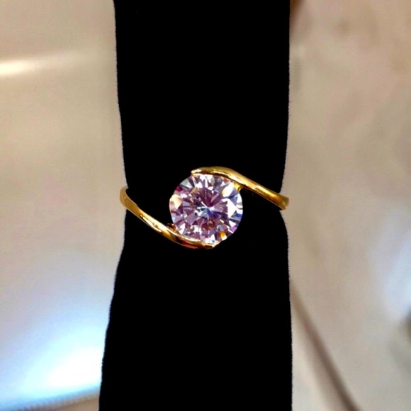 ❤️Beautiful Solitary Ring 2.0ct White CZ Ring - Picture 7 of 8